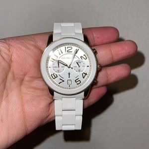 Michael Korean watch
